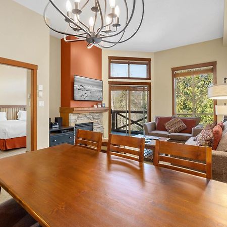 Horstman House By Whistler Premier Apartment Екстериор снимка