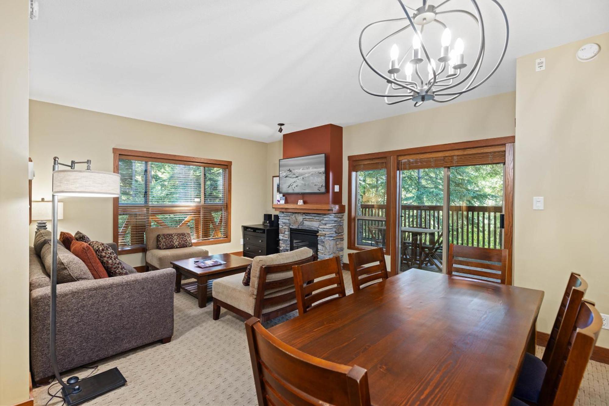 Horstman House By Whistler Premier Apartment Екстериор снимка