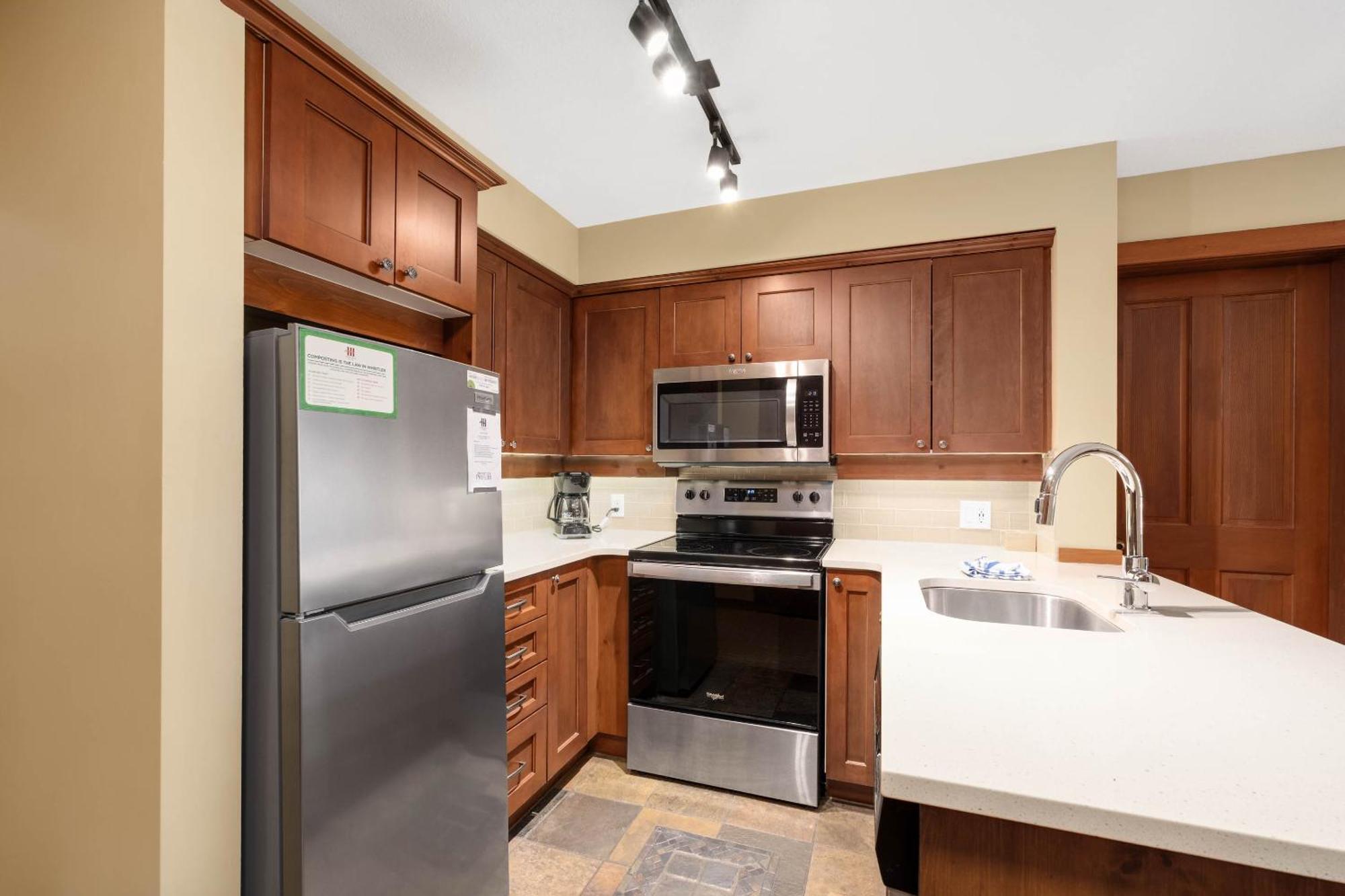 Horstman House By Whistler Premier Apartment Екстериор снимка
