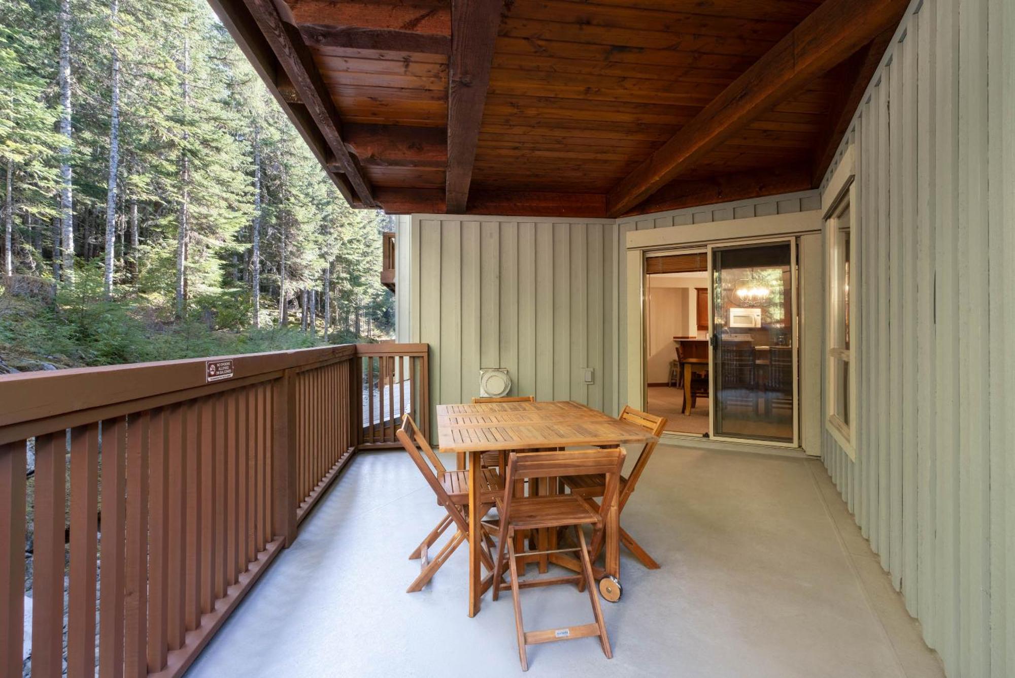 Horstman House By Whistler Premier Apartment Екстериор снимка