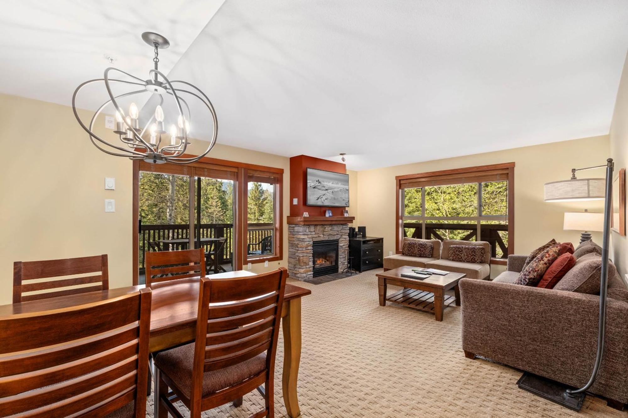 Horstman House By Whistler Premier Apartment Екстериор снимка